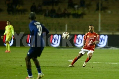 رئيس إنبي: خسرنا نقطتين أمام الأهلي.. وكافأت كالوشا بعد المباراة